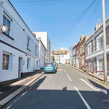 Beautiful Apartment 3 Mins To The Beach St Leonards-on-Sea Exterior photo